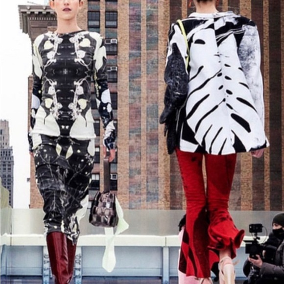 ⚡️🦄 About Eve🦄⚡️ - Picture 2 of 9